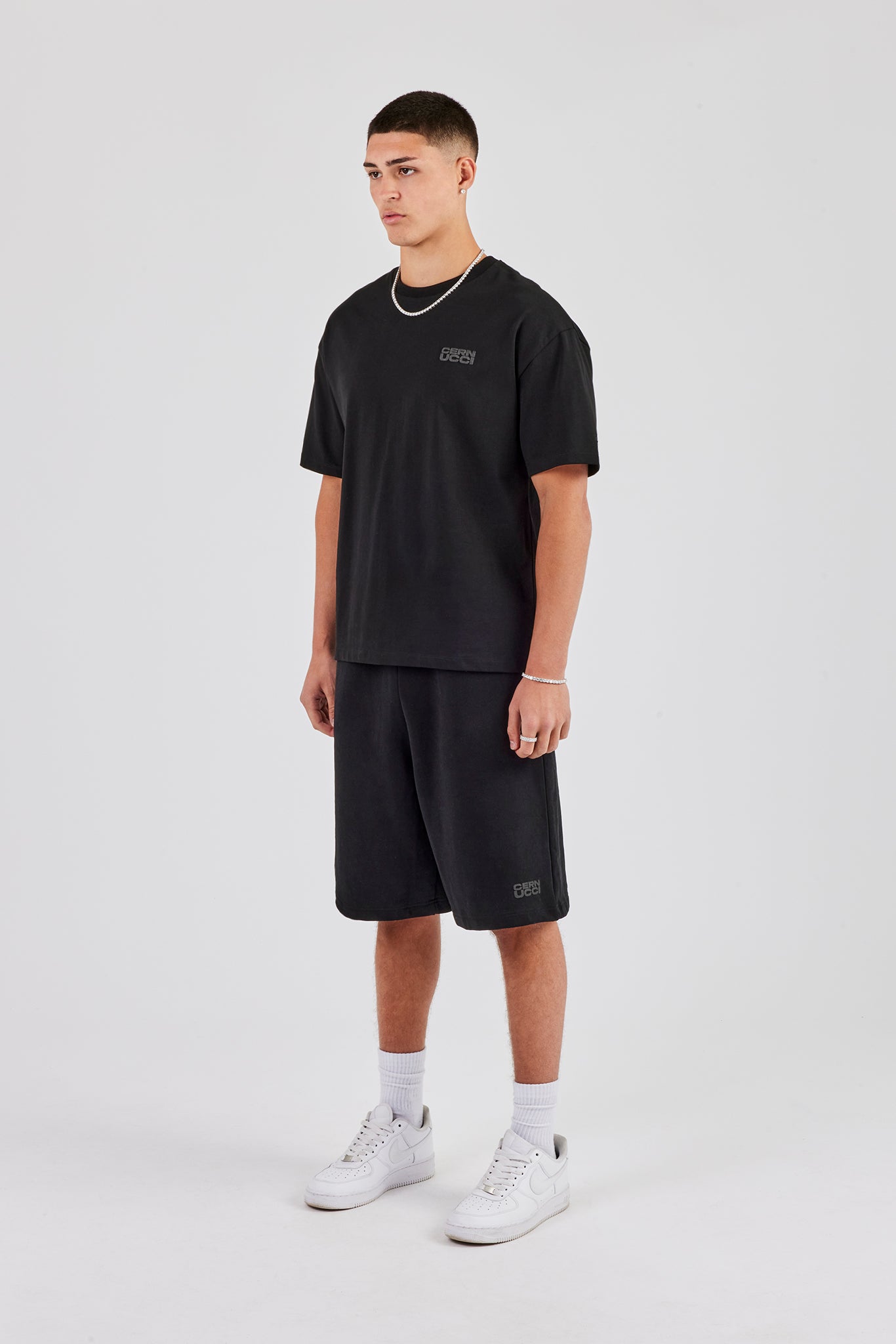 Washed Cernucci Print T-Shirt & Jersey Jort - Black